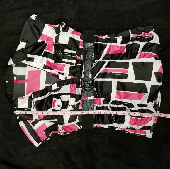 Retro Style Belted Top - Picture 4 of 5